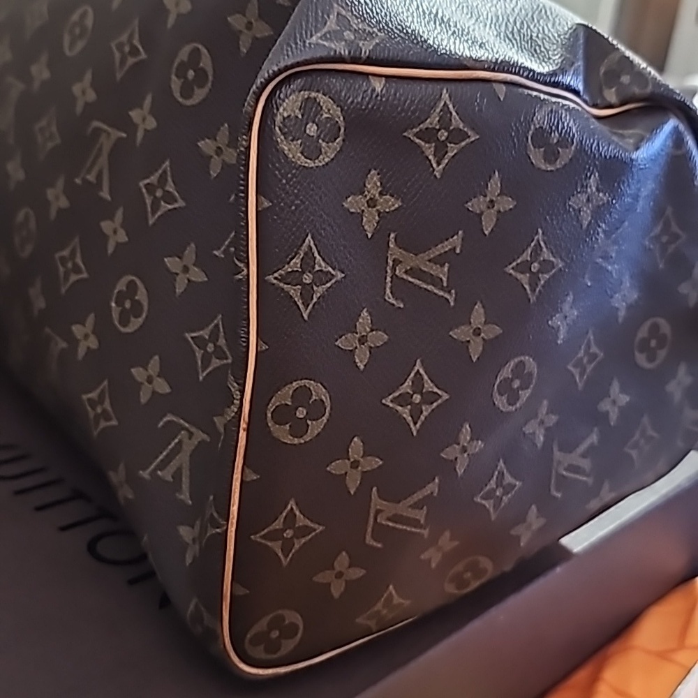 Louis Vuitton Speedy 45 Handbag - Picture 15 of 16